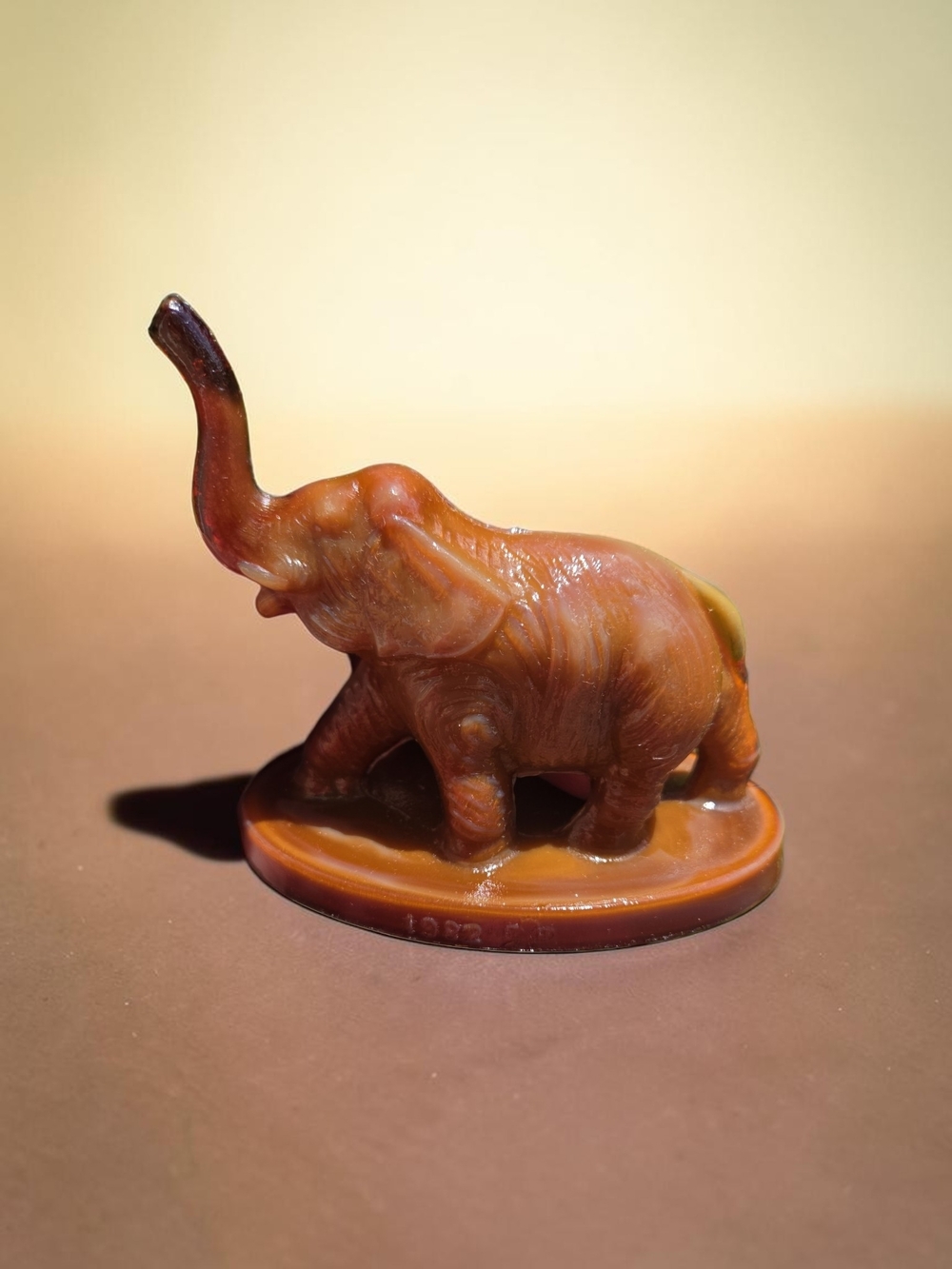 Rare 1982 Robert Henry Bimbah Elephant Cocoa Slag Glass LTD Ed Mosser Art Glass